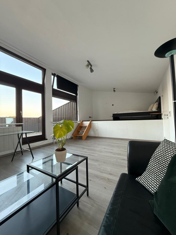 Thumbnail-WG Zimmer mit Terrasse & Schlossblick