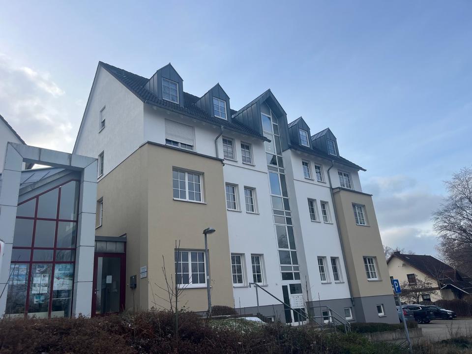 Thumbnail-frisch aufsanierte, helle und einladende 3 RW in Brand-Erbisdorf mit Balkon zu vernmieten