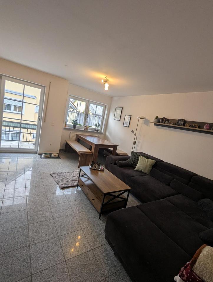 Thumbnail-3-Zimmer-Wohnung mit Balkon, 94486 OsterhofenAltenmarkt