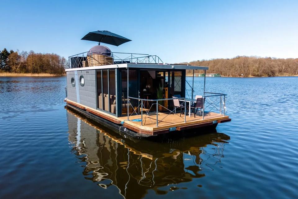 Thumbnail-Hausboot mieten auf der Müritz