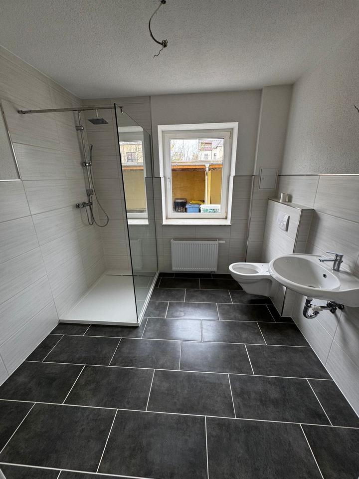 Thumbnail-Renovierte 3 Raum Wohnung