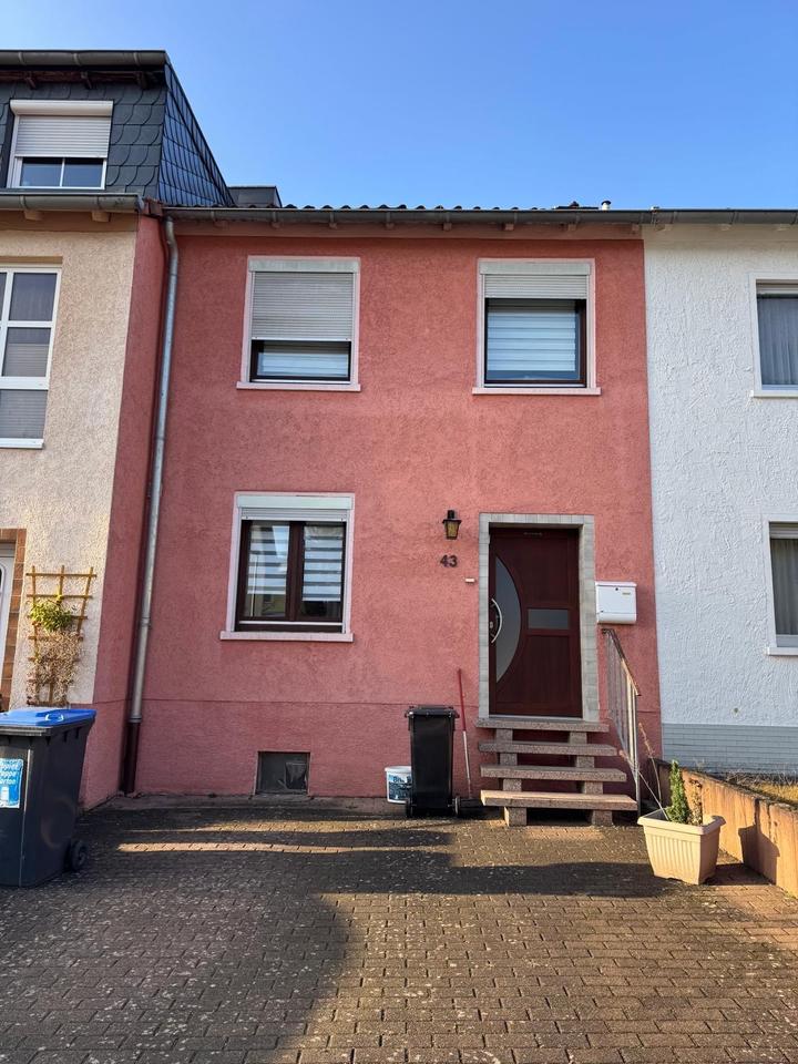 Thumbnail-Reihenmittelhaus mit Potenzial in ruhiger Lage von St.Ingbert