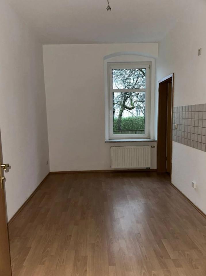 Thumbnail-3-Raum-Wohnung in Robert-Müller-Str. 1, 08468 Reichenbach, EG