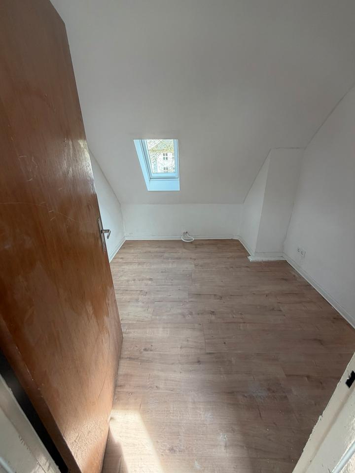 Thumbnail-1 Zimmer Küche Bad 55qm Wohnung MALSTATT SOFORT