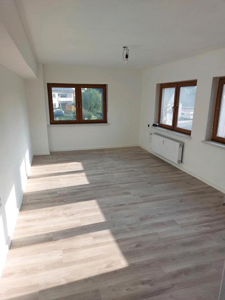 Thumbnail-Neu Renovierte Wohnung in Angelburg-Lixfeld zu Vermieten.
