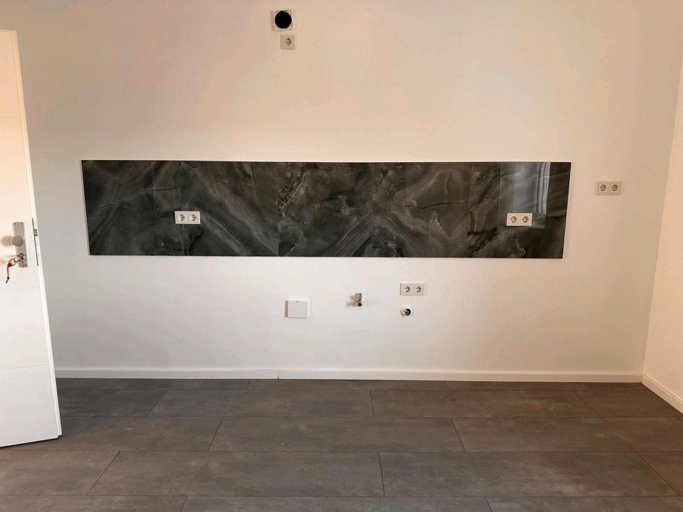 Thumbnail-Helle 2-Zimmer-Wohnung in Schwalbach - frisch renoviert