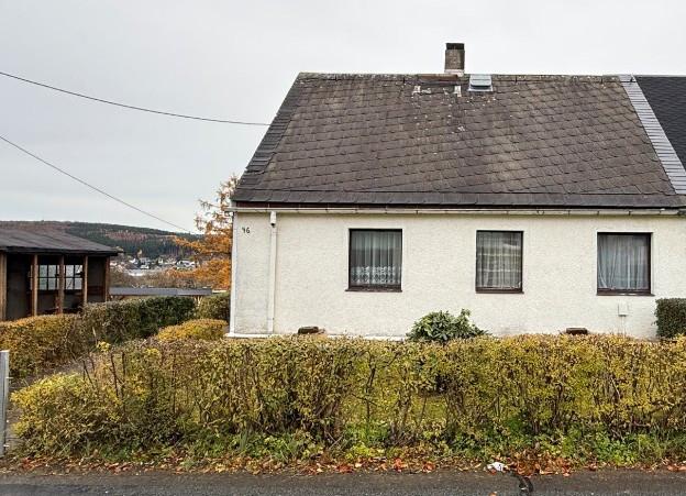 Thumbnail-Doppelhaushälfte, sanierungsbedürftig, 09526 Olbernhau