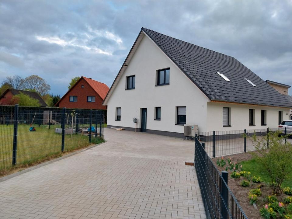 Thumbnail-Moderne Doppelhaushälfte