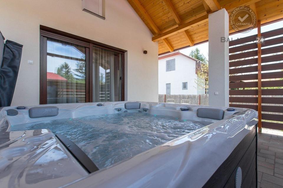 Thumbnail-Modernes Ferienhaus mit Whirlpool & Klimaa am Balaton – bis zu 4