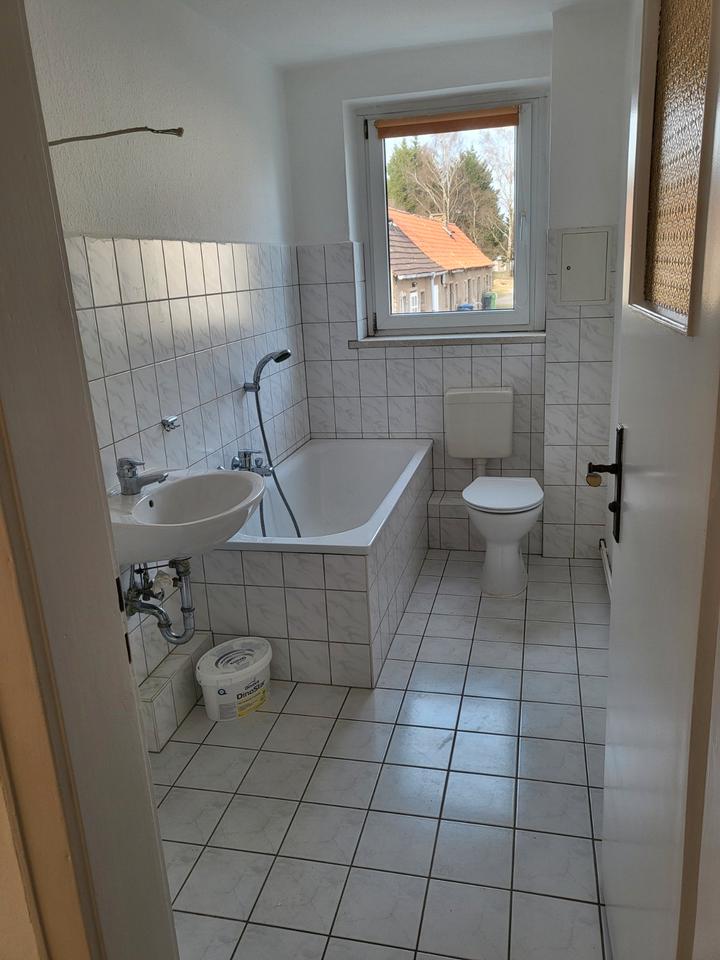 Thumbnail-3-Zimmer-Raum- Wohnung