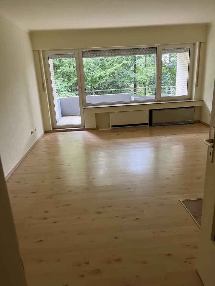 Thumbnail-Helle Erdgeschosswohnung mit Balkon – Kliniknähe in Bad Oeynhause