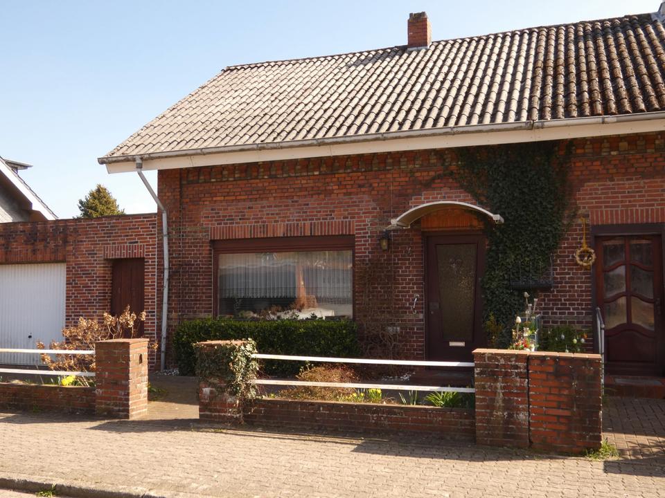 Thumbnail-Reihen(Halb-)haus in Schacht-Audorf