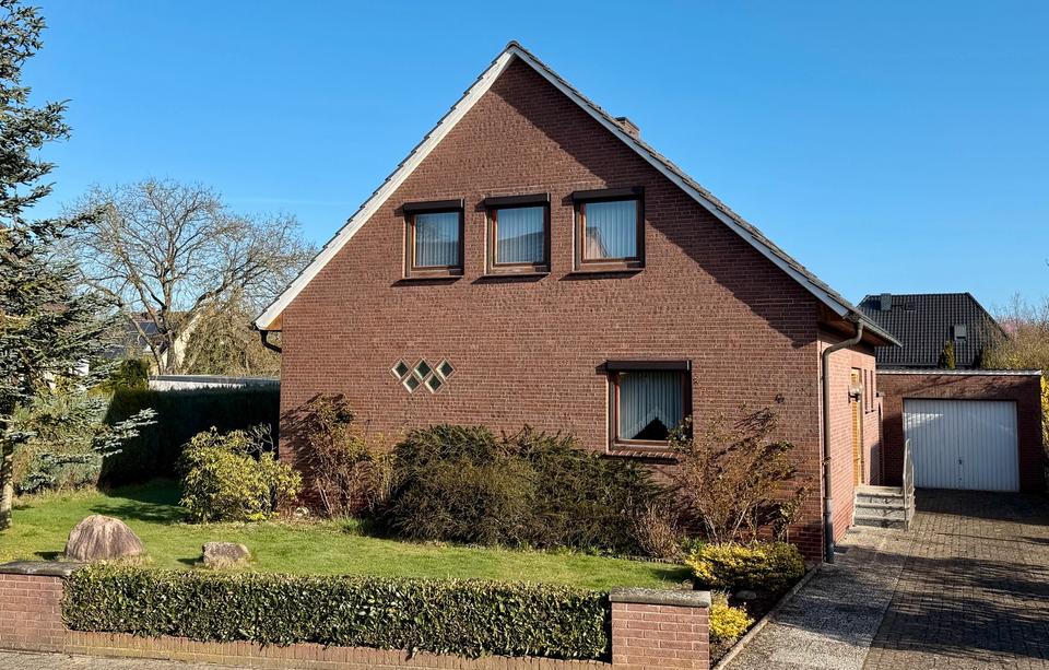 Thumbnail-Einfamilienhaus mit Garten & Garage - ruhige Lage