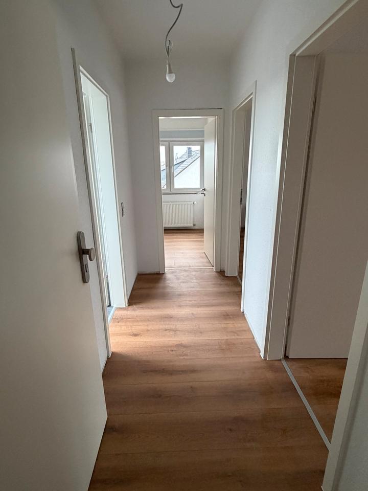 Thumbnail-Sanierte 2-Zimmer-Wohnung (54 m²) in Solingen-Merscheid ab sofort
