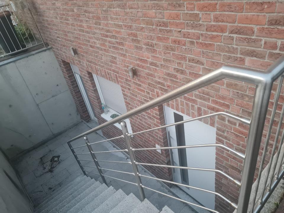 Thumbnail-3 ZKDB WG Kernsanierung im Souterrain – Exklusiv für Frauen