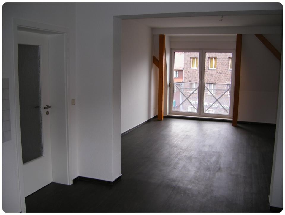 Thumbnail-Reserviert - Charmante 2 - Raum-Mansardenwohnung mit Holzbalken - Objekt 2R-203