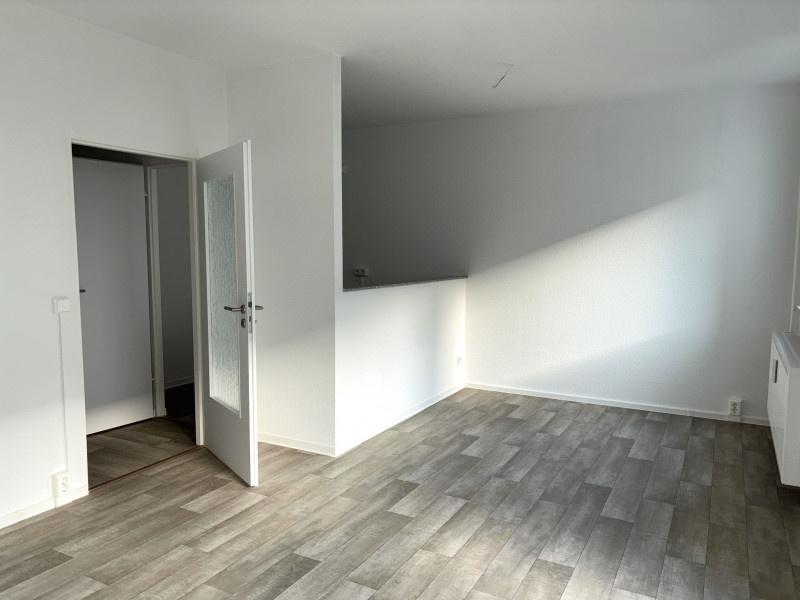 Thumbnail-ERSTBEZUG nach SANIERUNG :-) MIT BALKON