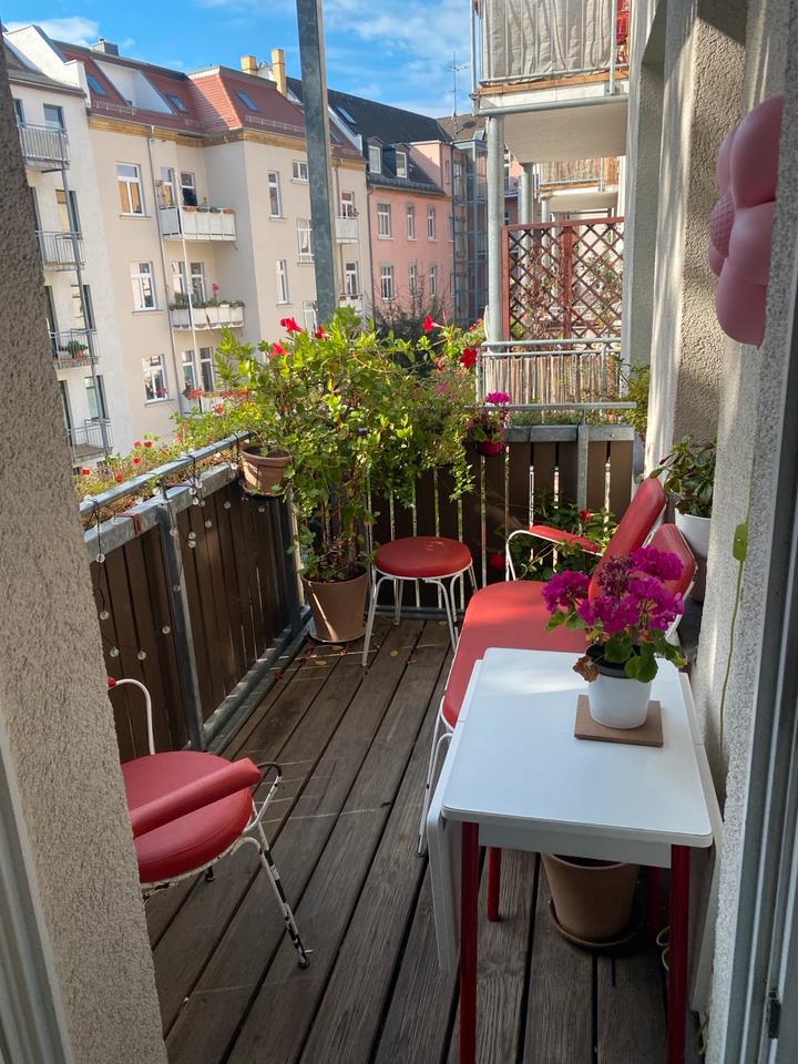 Thumbnail-Untermiete Dez- Jan -schöne Wohnung Reudnitz 3 zimmer und balkon