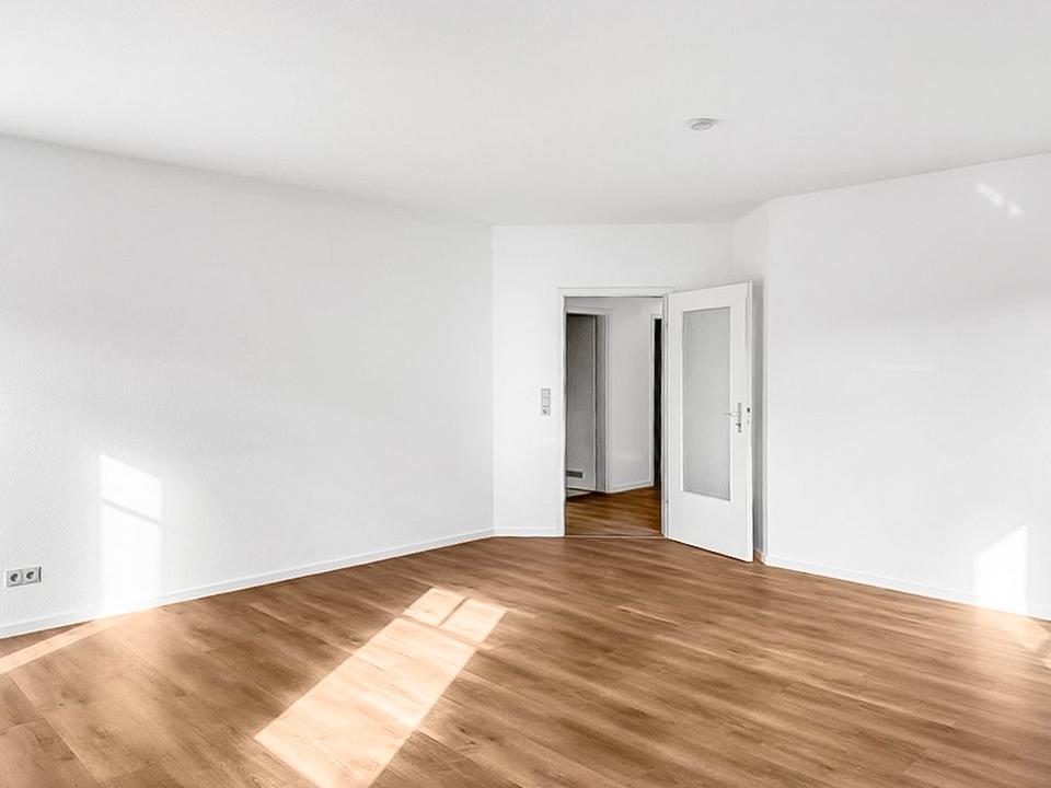 Thumbnail-Attraktive 2-Zimmer-Erdgeschosswohnung (75 m²) – frisch renoviert