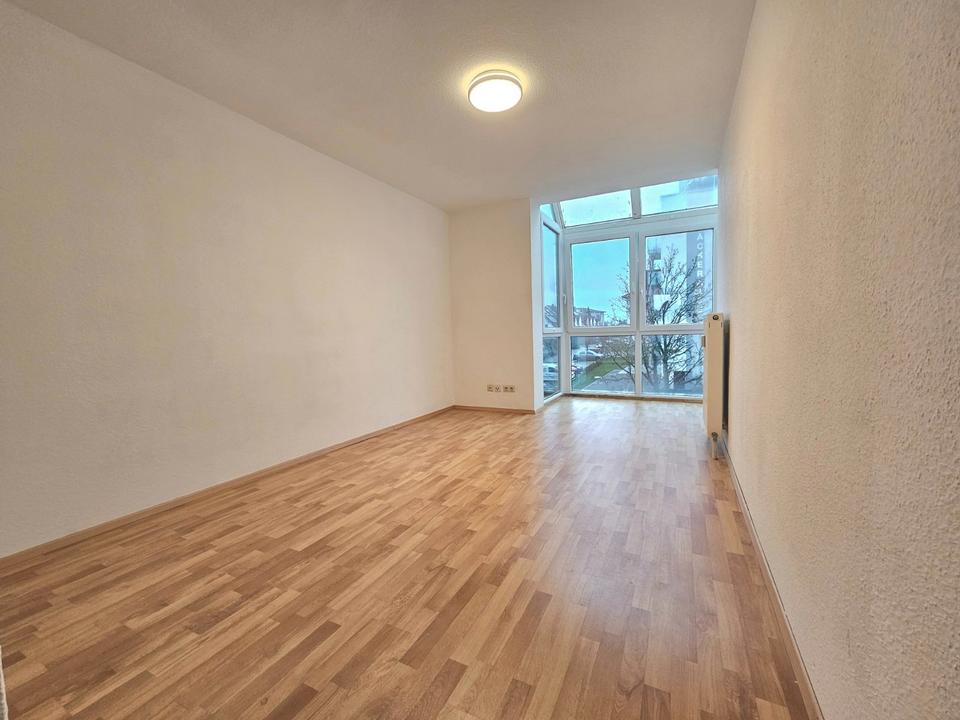 Thumbnail-Lichtdurchflutete 1-Zimmer-Wohnung mit Wintergarten in Künzelsau