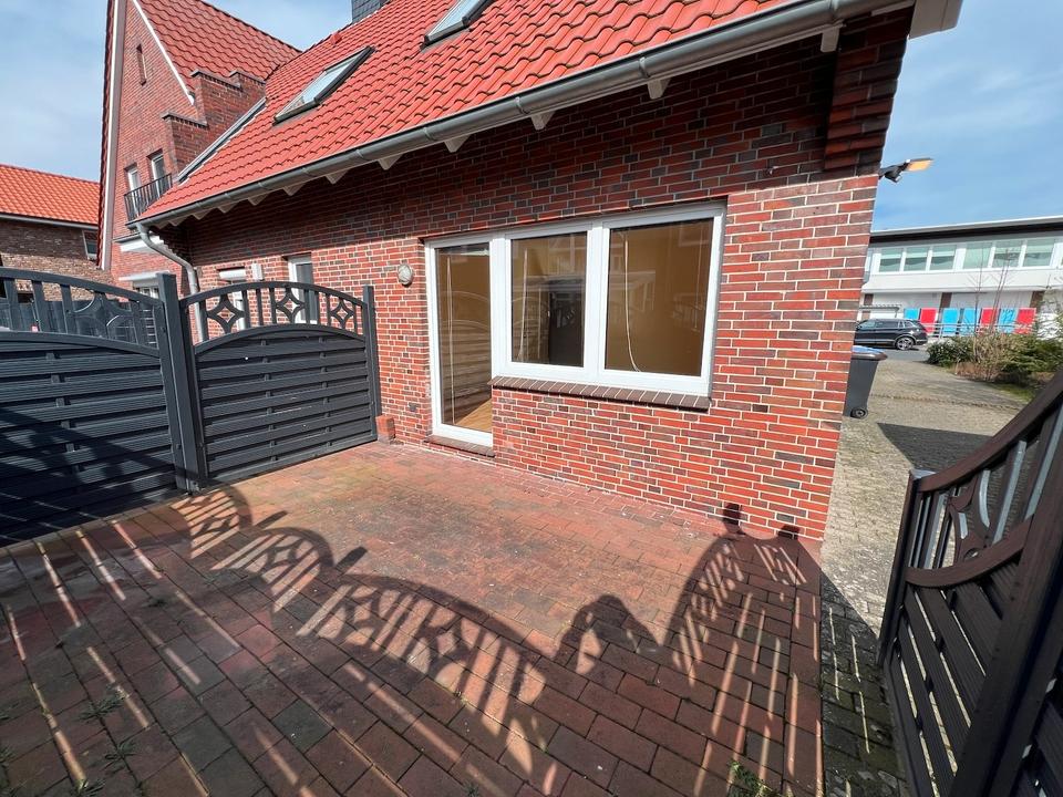 Thumbnail-Gemütliche Doppelhaushälfte mit Sonnenterrasse – zentral und ruhig wohnen in Schortens-Heidmühle