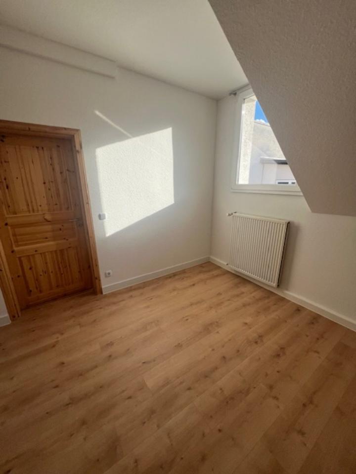 Thumbnail-Studenten Zimmer Wohnung 13,5m² + Weitere *Erstbezug*