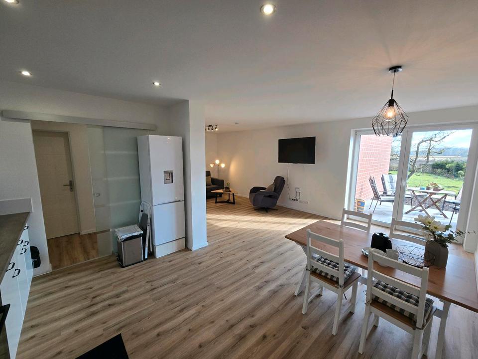 Thumbnail-Möblierte 3-Zimmer-Wohnung auf Zeit mit Terrasse in Hoflage