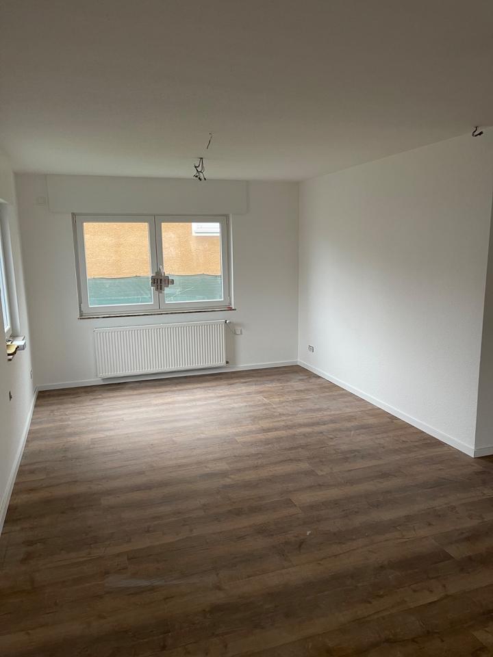 Thumbnail-Moderne 5-Zimmer Wohnung in Altenkirchen