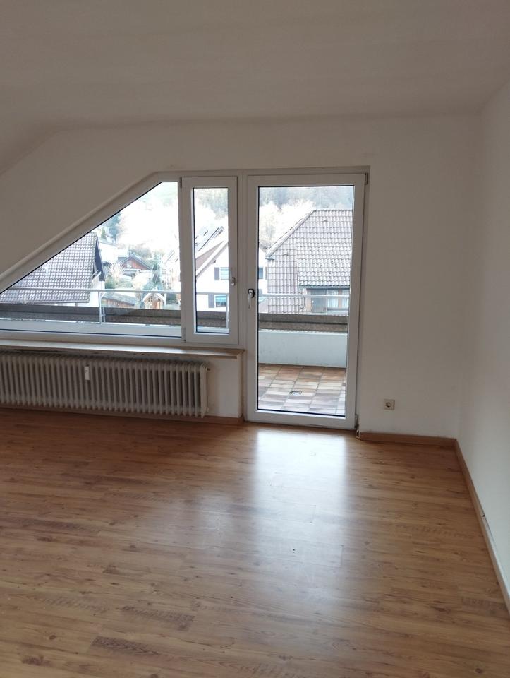 Thumbnail-4,5 Zimmer DG Wohnung am Ortseingang von Simonswald