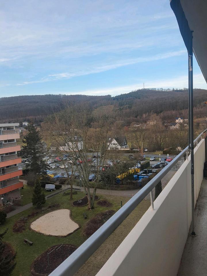 Thumbnail-4 Zimmer-Wohnung dringend zu verkaufen