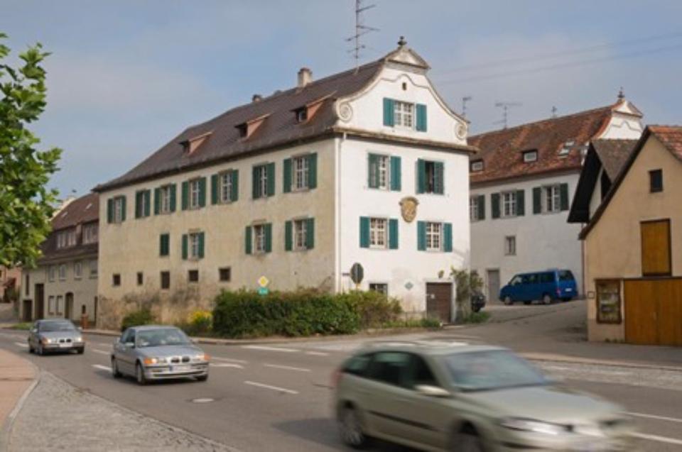 Thumbnail-Gemütliche 2-Zimmer Wohnung mit Altbaucharme in Hagnau