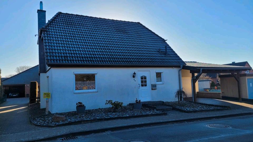 Thumbnail-Einfamilienhaus mit PV-Anlage,Kamin,Garage &Carport, Glasfaser