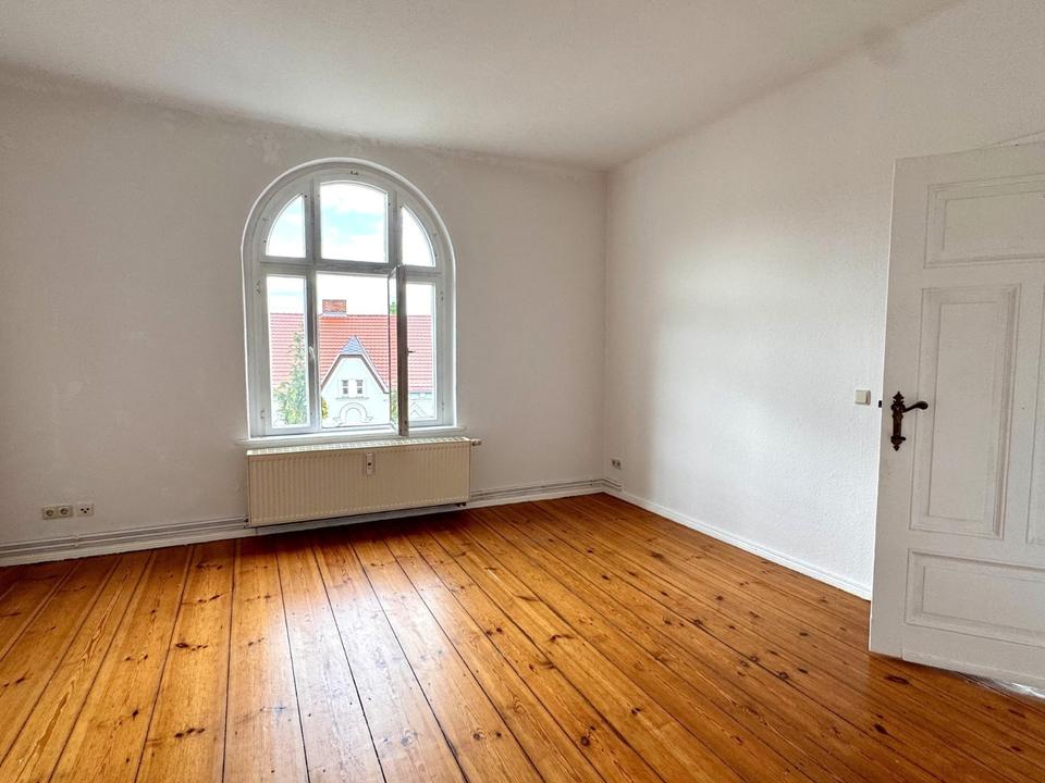 Thumbnail-Charmante 2,5-Zimmer-Altbauwohnung mit Turmzimmer | 2. OG