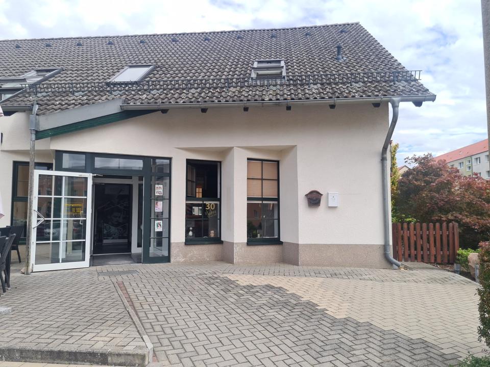 Thumbnail-Helle und geräumige 3 Zimmer Wohnung mit EBK & Balkon in Jessen