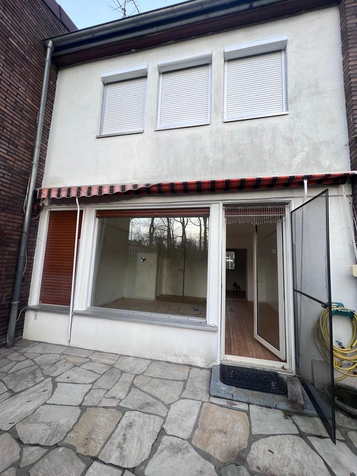 Thumbnail-Charmantes Mittelhaus mit Garten in Berlin-Kladow