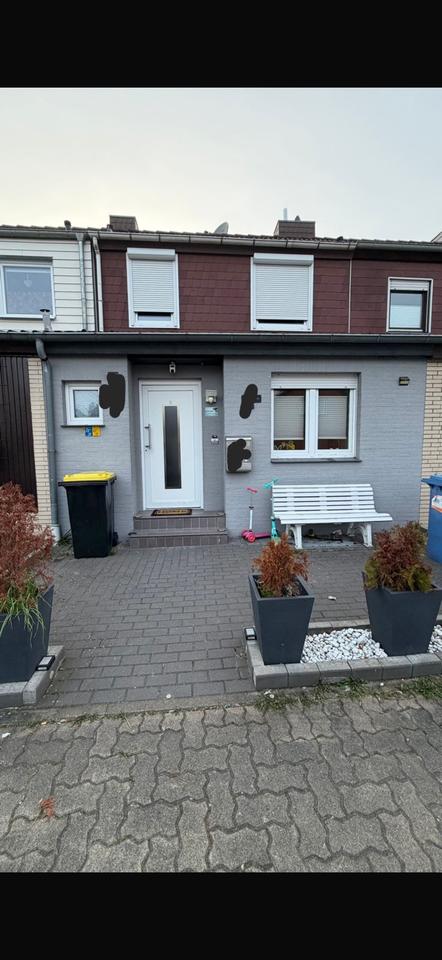 Thumbnail-Modernes Reihenhaus mit Wohnkeller, Garten & Topausstattung