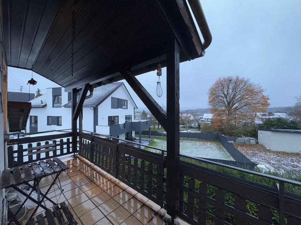 Thumbnail-IK |Helle 3-Zimmer-Wohnung mit Balkon & Carport