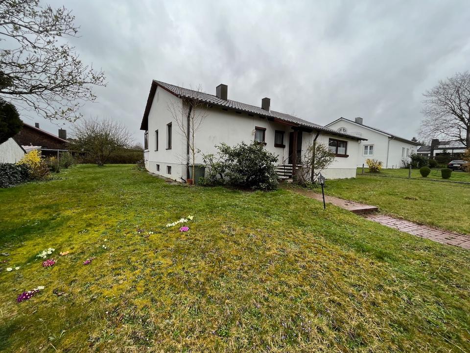 Thumbnail-Einfamilienhaus mit Garten zur Miete