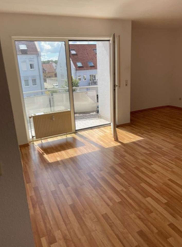 Thumbnail-Großzügige Wohnung in Germersheim mit 1 Zimmer, Küche, Bad und Balkon