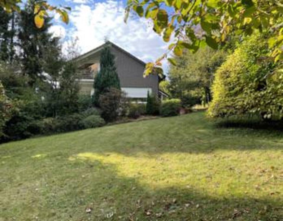 Thumbnail-Großzügiges und vielseitiges 2-3 Familienhaus in bester Lage