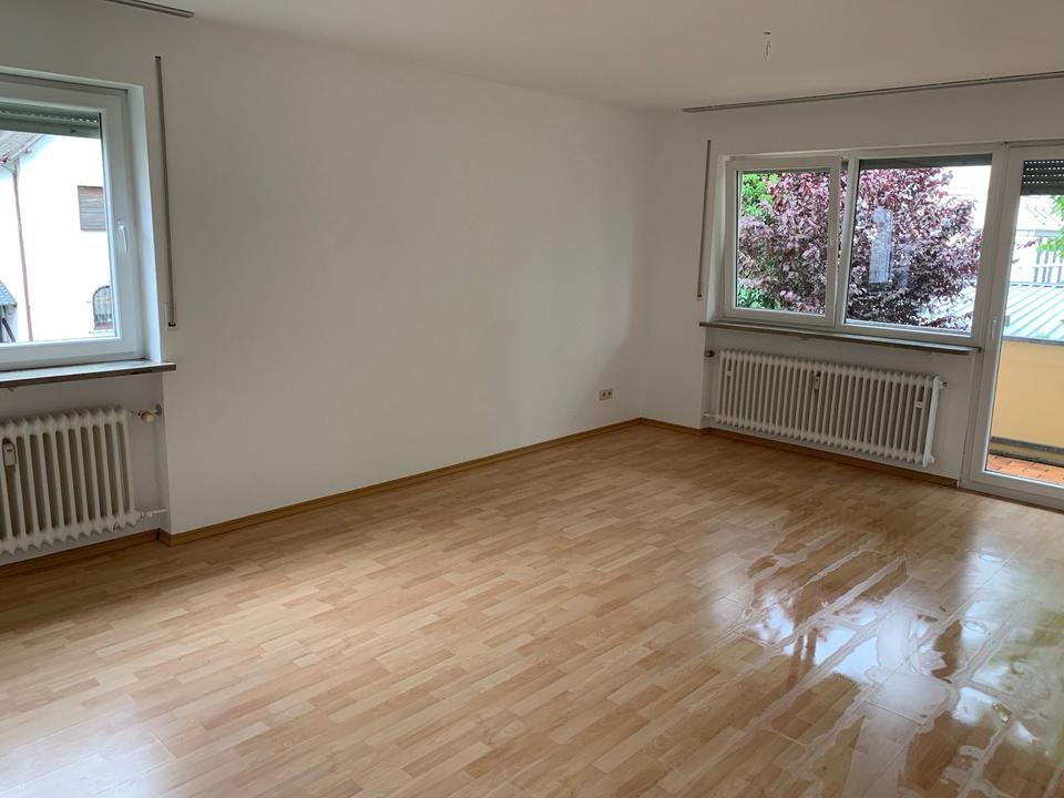 Thumbnail-Schöne 2 Zimmer wohnung