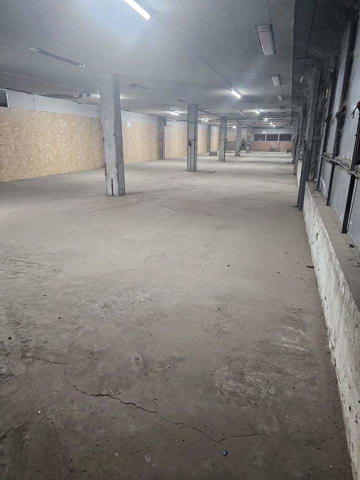 Thumbnail-Lagerhalle in Mannheim zu vermieten – 78 m²Gesamtfläche: