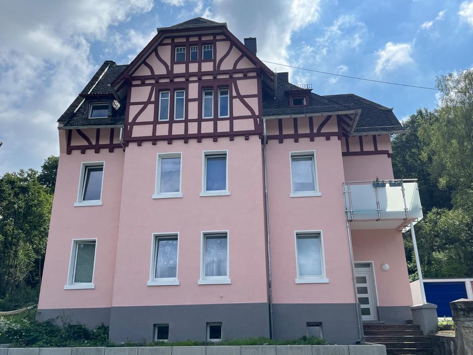 Thumbnail-Großzügige 4-Zimmer-Wohnung in Weilburg