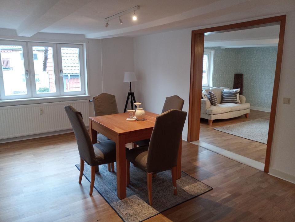 Thumbnail-Große, geräumige Wohnung im ersten Stock, 2,2 km von Uslar entfer