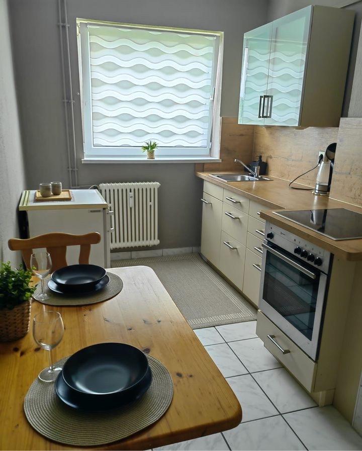 Thumbnail-Schöne ruhige 2 Zimmer Wohnung möbliert