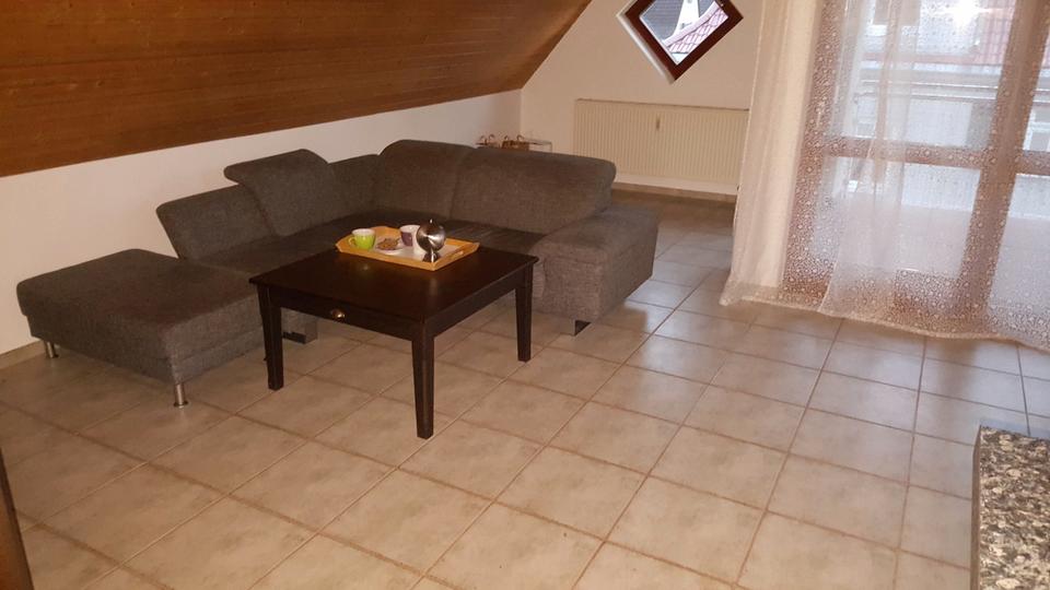 Thumbnail-Gepflegte 3-Zimmer-Dachgeschosswohnung