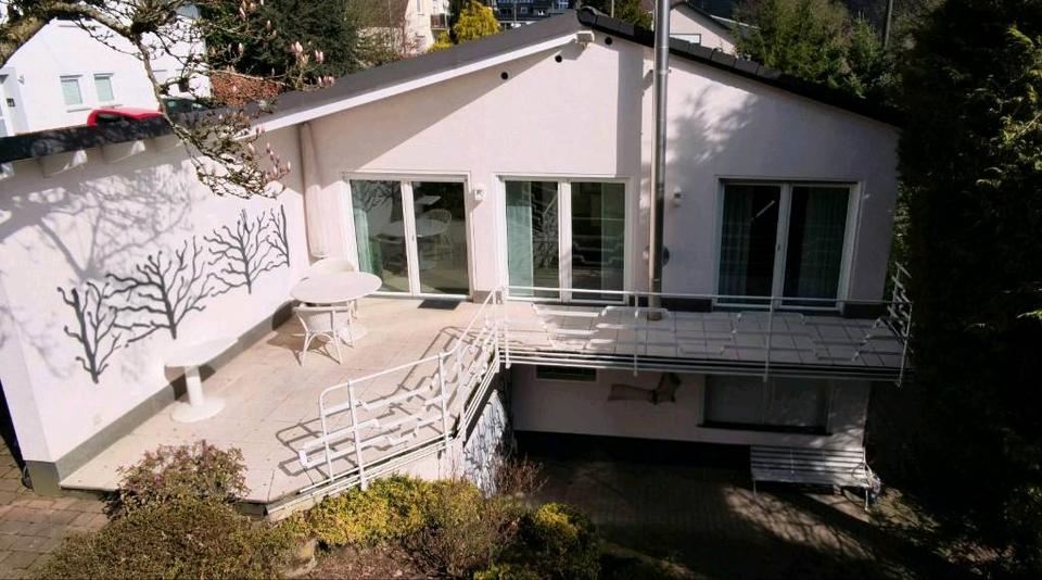 Thumbnail-Hochwertiges EinZweifamilienhaus provisionsfrei