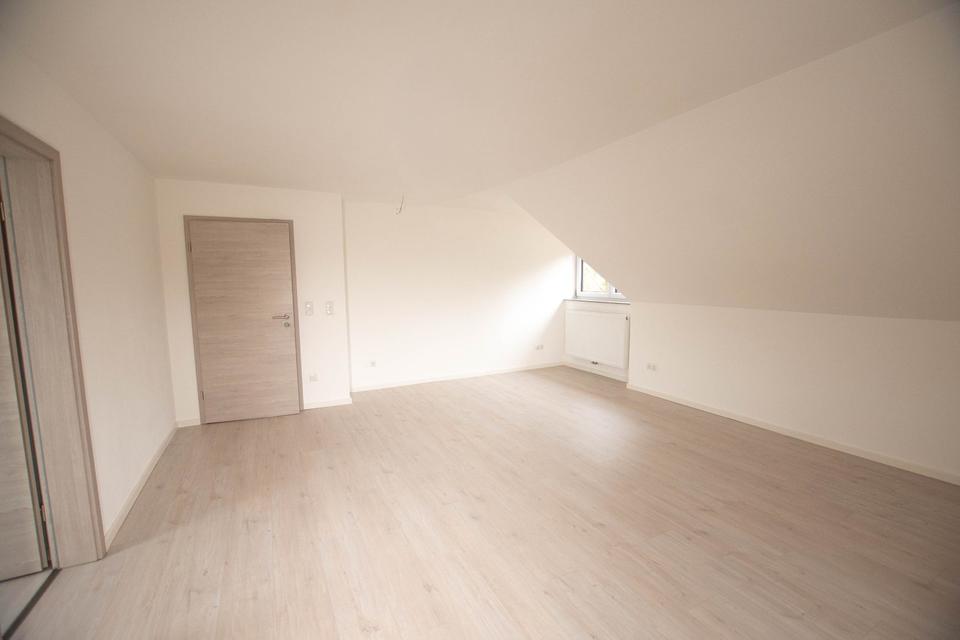 Thumbnail-Erstbezug! Moderne 2-Zimmer DG- Wohnung (64qm) 2.Stock