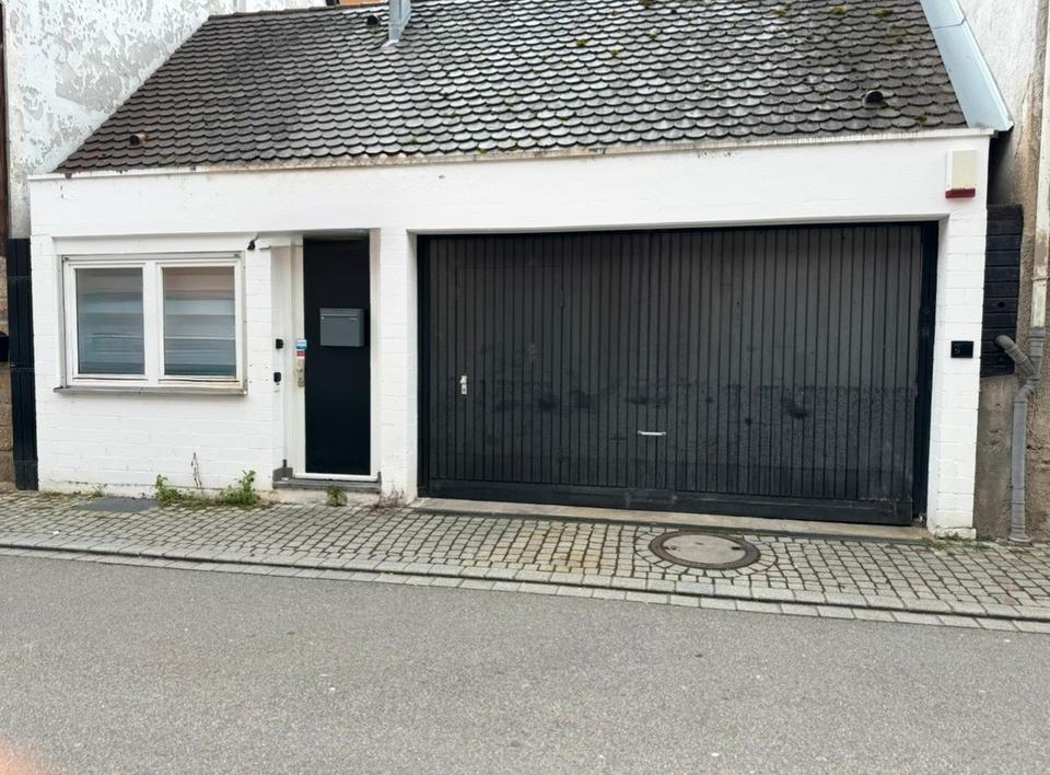 Thumbnail-Gewerbeimmobilie Wohnhaus zu Verkaufen