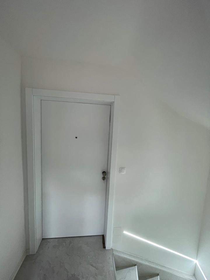 Thumbnail-4 Zimmer Wohnung in Esslingen Berkheim